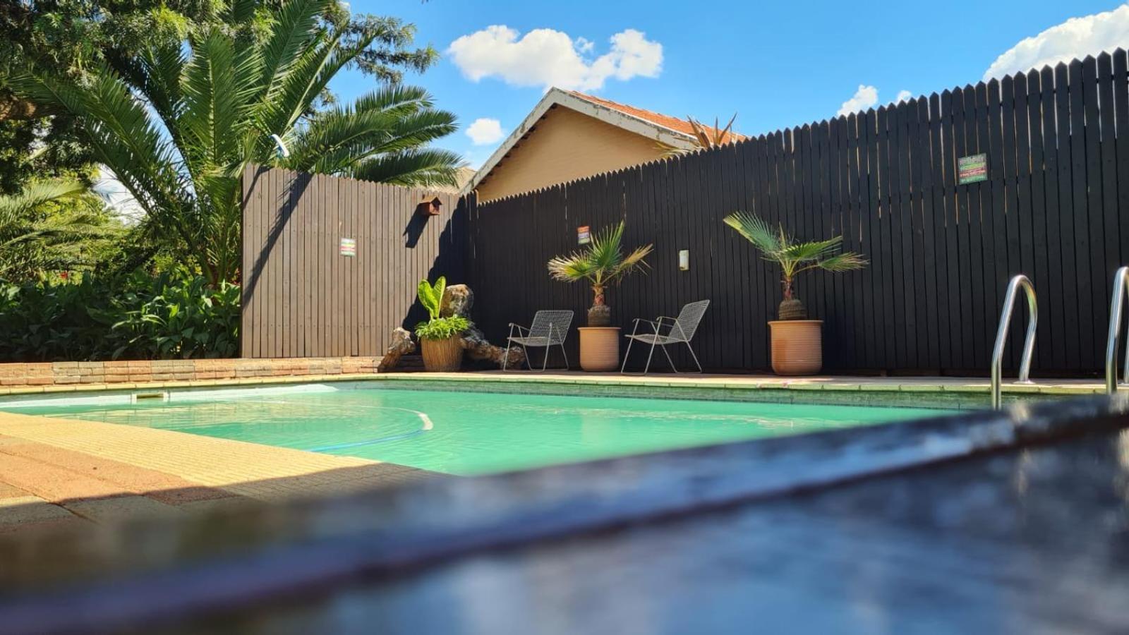 Ceelee'S Place Bloemfontein Exteriör bild