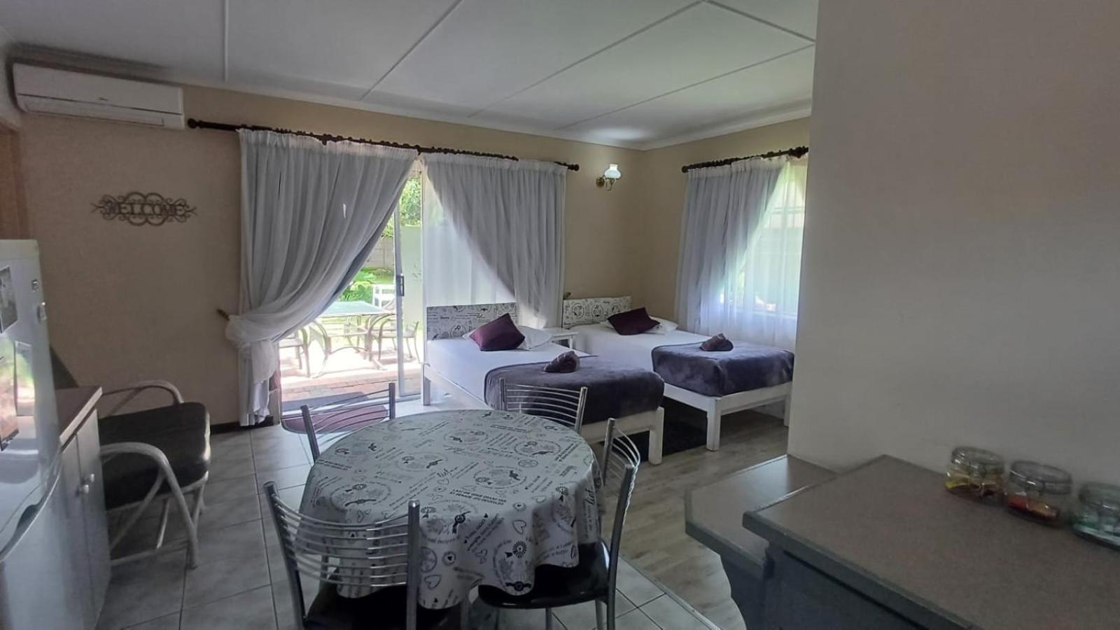 Ceelee'S Place Bloemfontein Exteriör bild